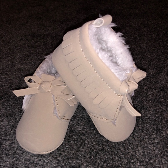 carters baby moccasins